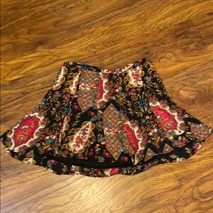 Show me your mumu mini skirt sz Small
